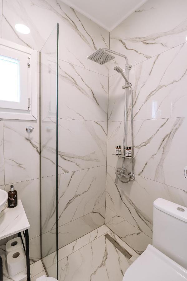 Sithon Diamond Suites 1 니키티 외부 사진
