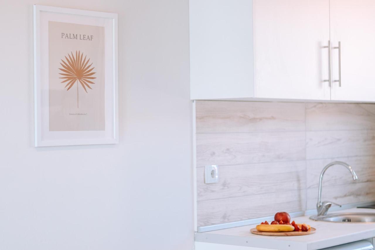 Sithon Diamond Suites 1 니키티 외부 사진