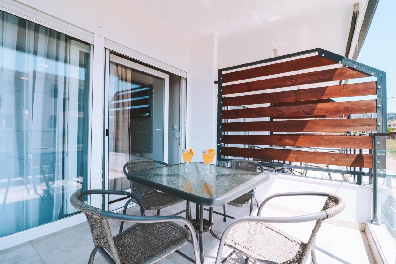 Sithon Diamond Suites 1 니키티 외부 사진